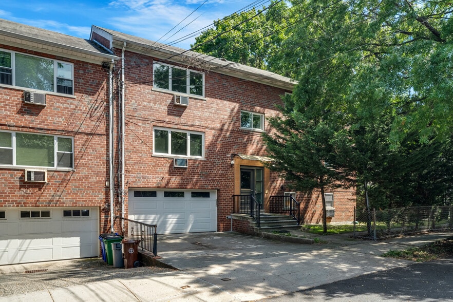 5834 Fieldston Rd, Bronx, NY for sale - Building Photo - Image 2 of 48