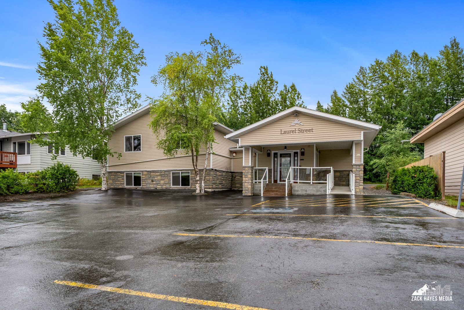 4119 Laurel St, Anchorage, AK à vendre Photo du bâtiment- Image 1 de 1