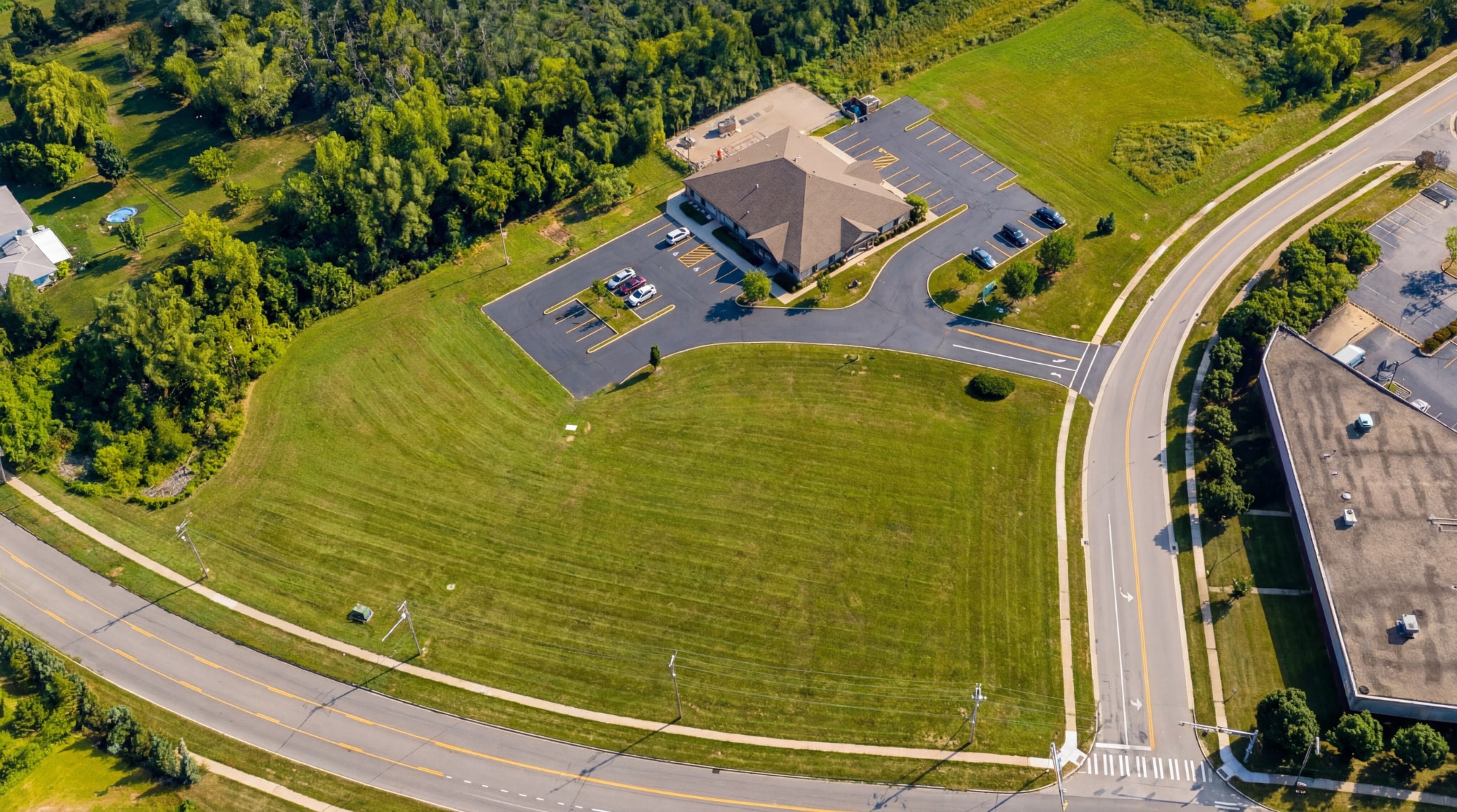 200 Bram Hall dr, Greece, NY for sale Primary Photo- Image 1 of 5