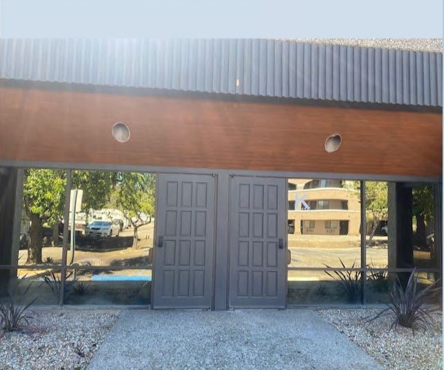 330 N Wood Rd, Camarillo, CA à louer - Photo du bâtiment - Image 3 de 8
