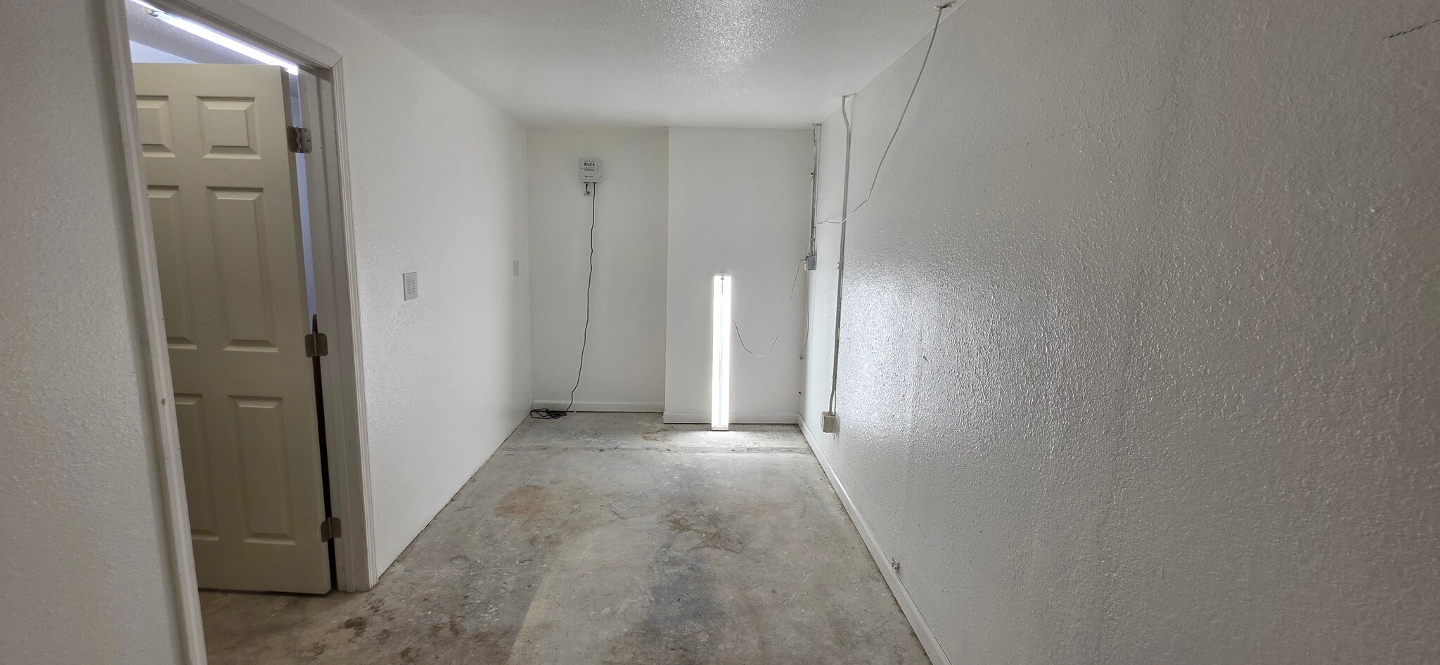 1555 Yosemite Ave, San Francisco, CA for lease Interior Photo- Image 1 of 8