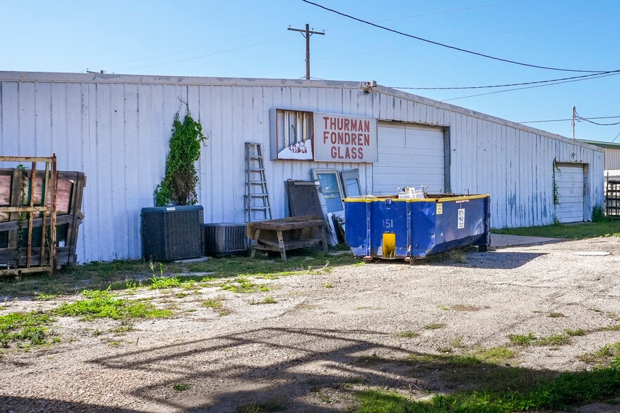 6933 Weber Rd, Corpus Christi, TX for sale - Building Photo - Image 3 of 3