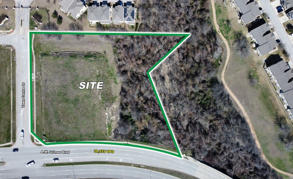 2111 A.W. Grimes Blvd, Round Rock, TX à vendre - Photo du bâtiment - Image 2 de 9