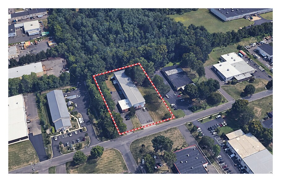 171 Railroad Dr, Warminster, PA à vendre - Aérien - Image 2 de 13