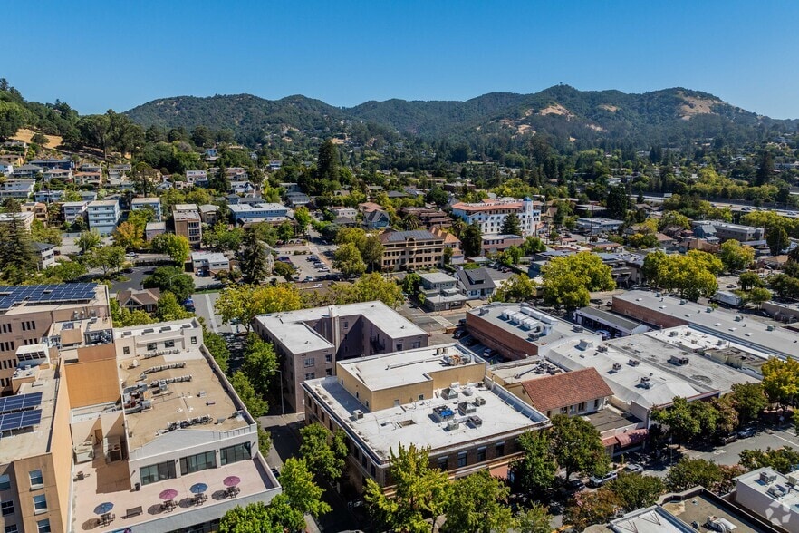 888 4th St, San Rafael, CA for lease - Building Photo - Image 3 of 3