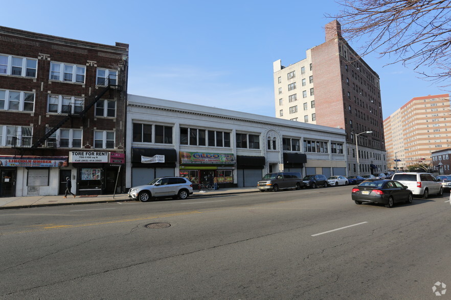 13-19 N Harrison St, East Orange, NJ for lease - Building Photo - Image 3 of 6