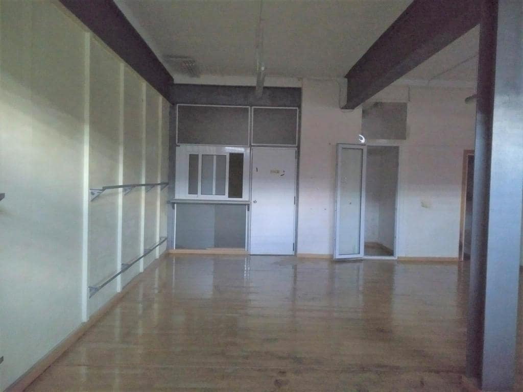 Mollet del Vallès, BAR 08100 - Unité 1 -  - Photo intérieure - Image 1 of 9