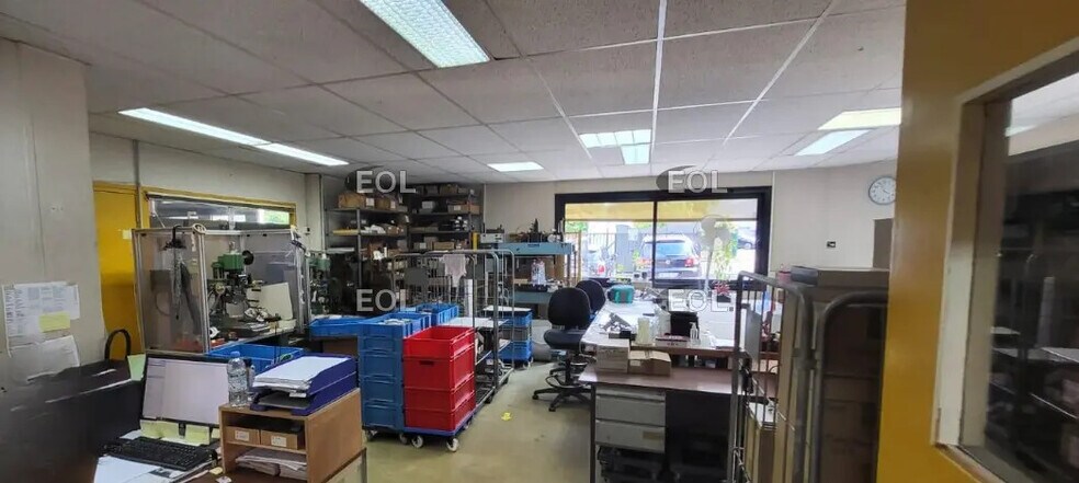 Flex dans Lognes à louer - Photo du bâtiment - Image 3 de 10