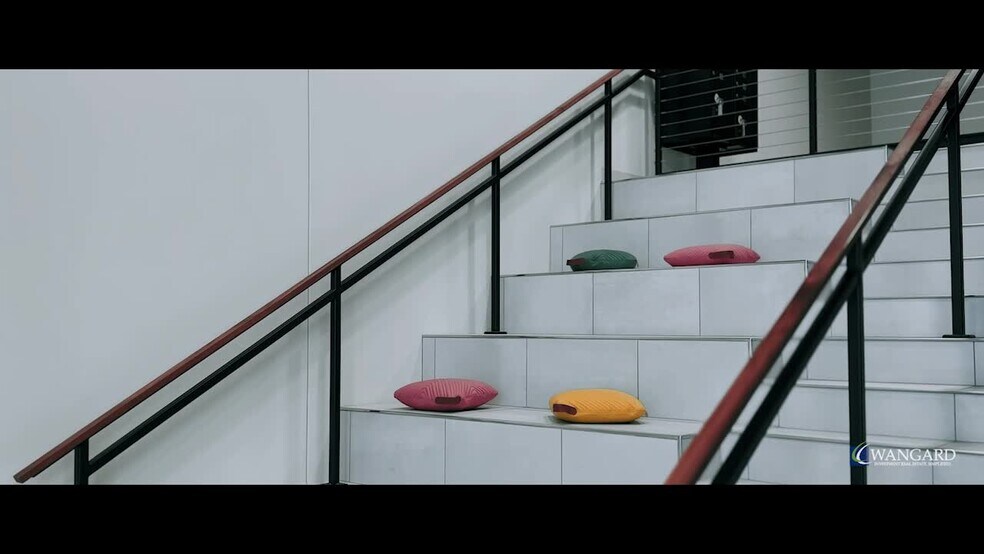 507 S 2nd St, Milwaukee, WI for lease - Commercial Listing Video - Image 2 of 16