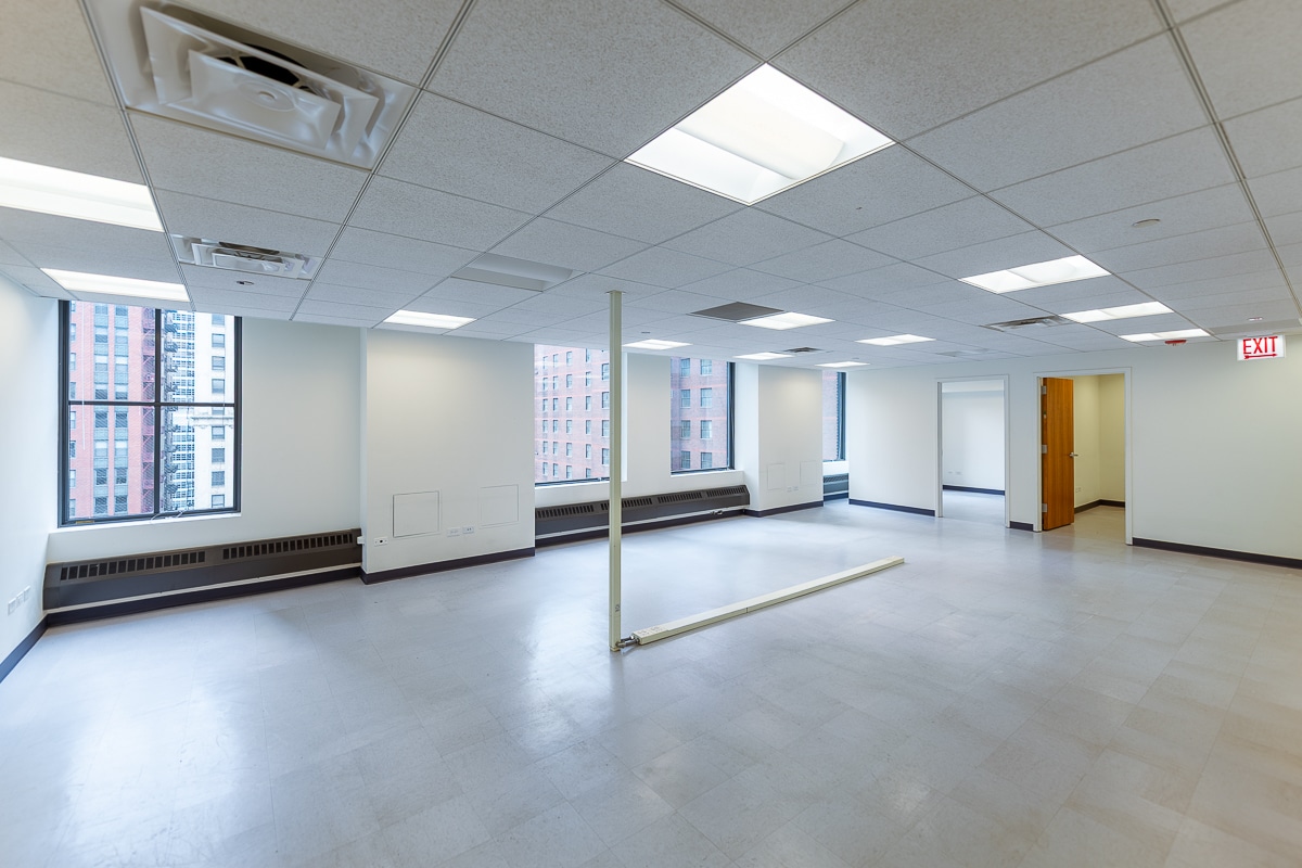 134 N LaSalle St, Chicago, IL for lease Interior Photo- Image 1 of 6