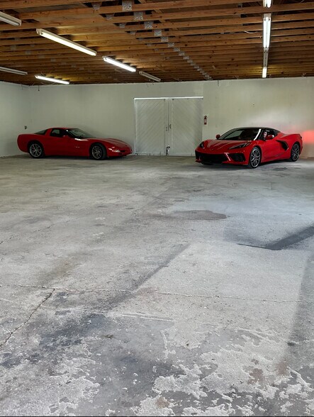 878 Lake Mills Rd, Oviedo, FL à louer - Photo du bâtiment - Image 2 de 7