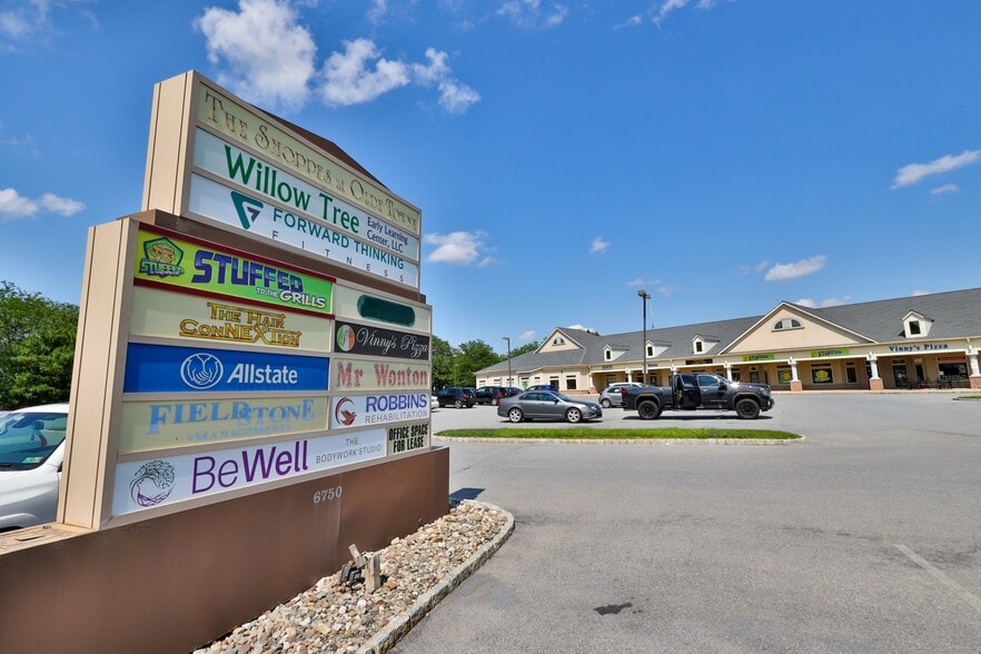 6750 Iroquois Trl, Allentown, PA for lease - Building Photo - Image 2 of 4