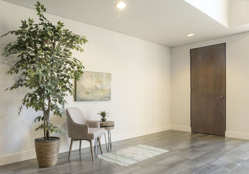 3940 Hancock St, San Diego, CA à louer - Photo du bâtiment - Image 3 de 9