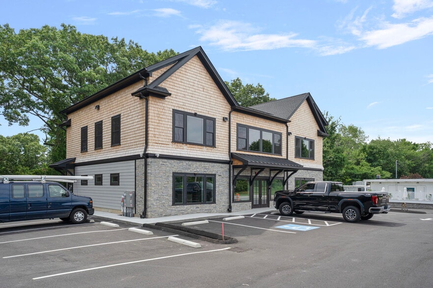 2900 County Trl, East Greenwich, RI for lease - Building Photo - Image 2 of 4