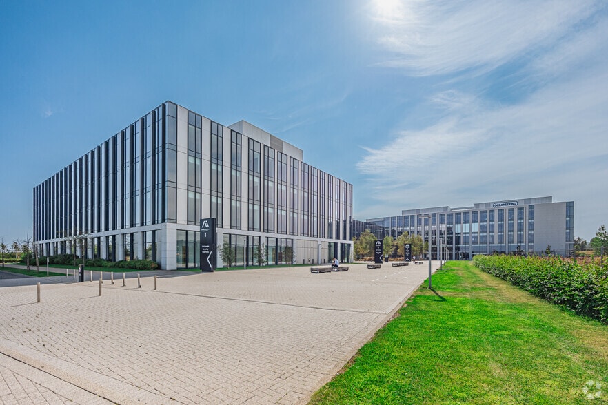 1-3 Dyce Dr, Dyce for lease - Primary Photo - Image 1 of 2