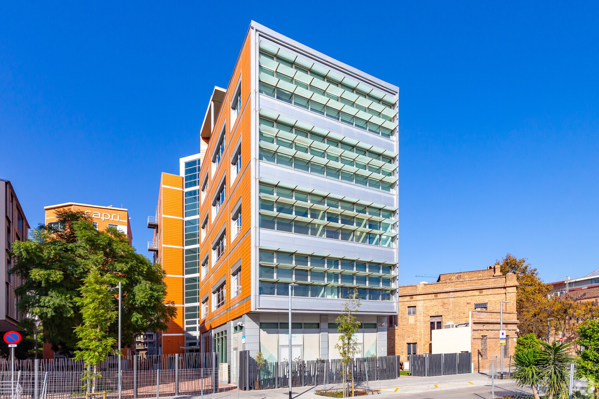Carrer dels Almogàvers, 119, Barcelona, Barcelona for lease Primary Photo- Image 1 of 5