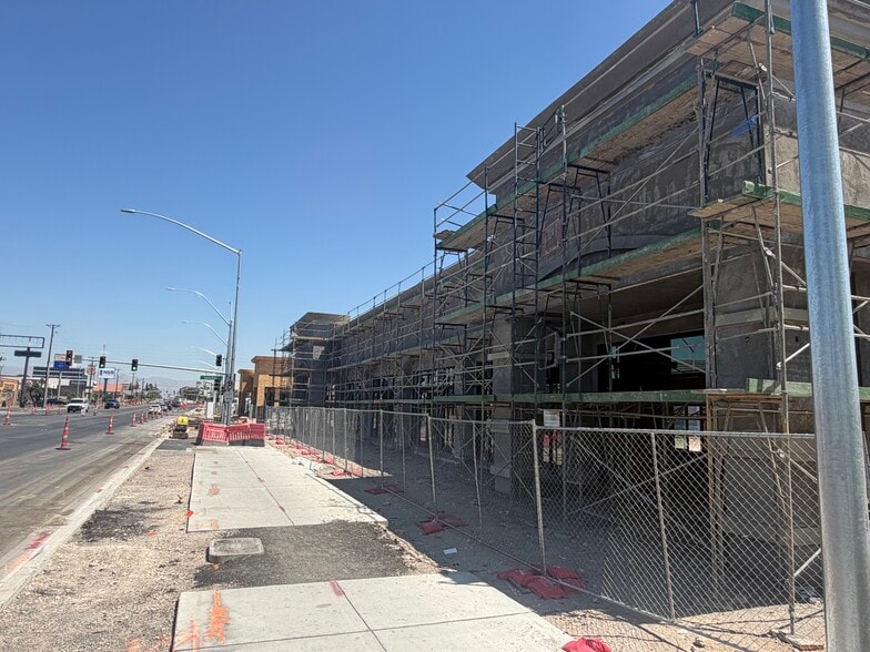 3458 Maryland Pky, Las Vegas, NV for lease - Building Photo - Image 2 of 4