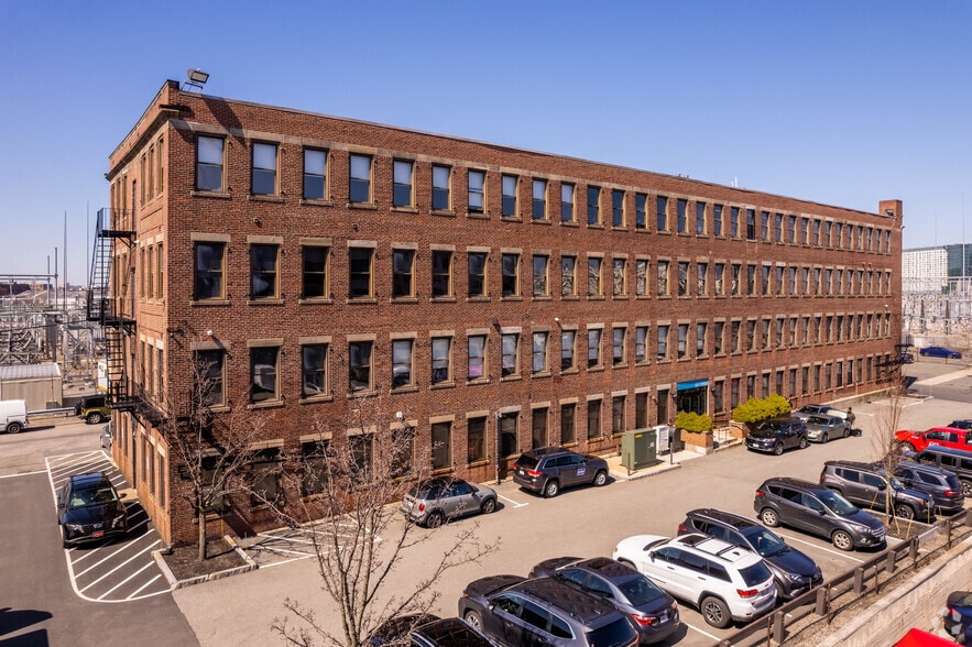 60 K St, Boston, MA à louer - Photo du bâtiment - Image 2 de 7