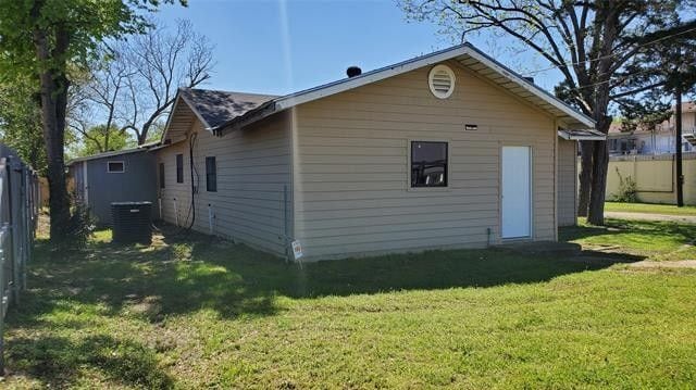 816 E Milam St, Mexia, TX for sale - Building Photo - Image 3 of 14