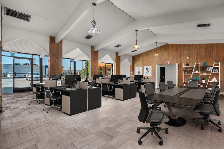 4020 Slauson Ave, Maywood, CA à louer - Photo du bâtiment - Image 2 de 20