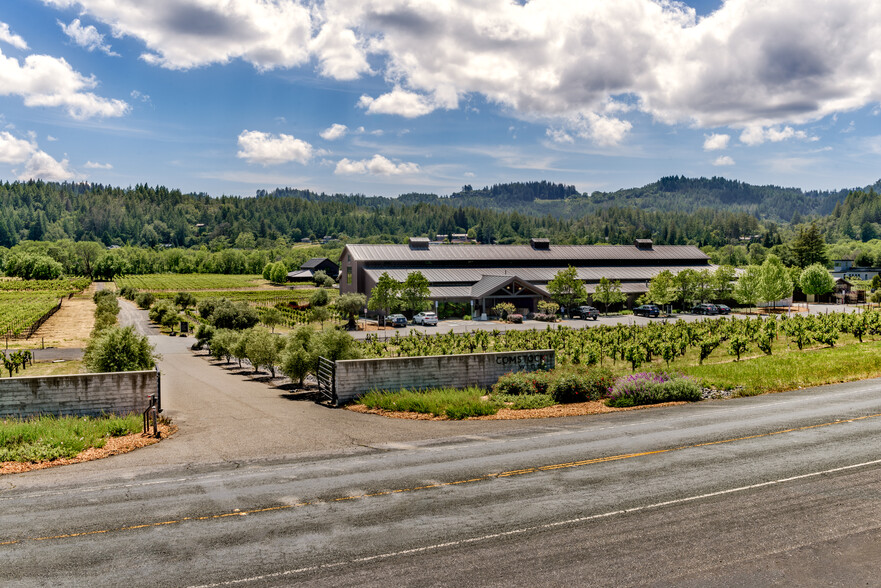 1280-1290 Dry Creek Rd, Healdsburg, CA à vendre - Photo du b timent - Image 1 de 35