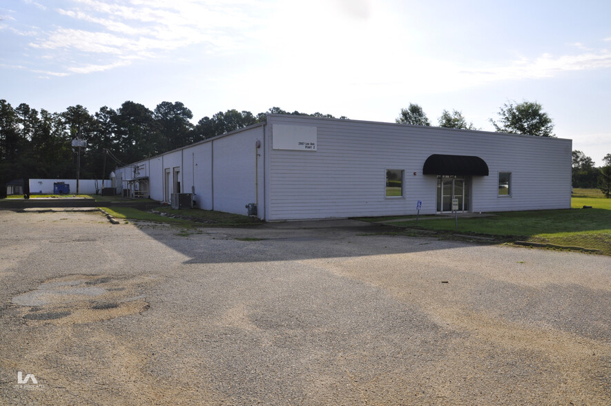 2907 Lee Ave, Sanford, NC for lease - Building Photo - Image 2 of 5