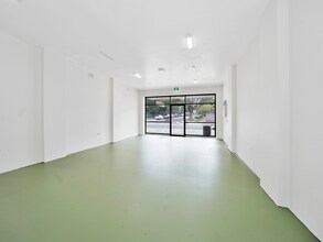 33 Perry St, Lilyfield for lease Interior Photo- Image 1 of 3