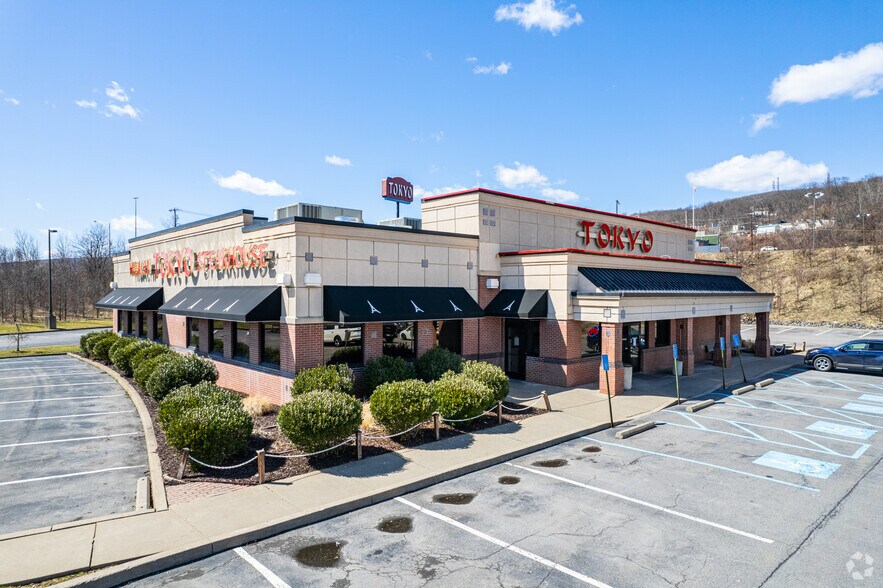 600-800 Commerce Blvd, Dickson City, PA à louer - Photo principale - Image 2 de 4