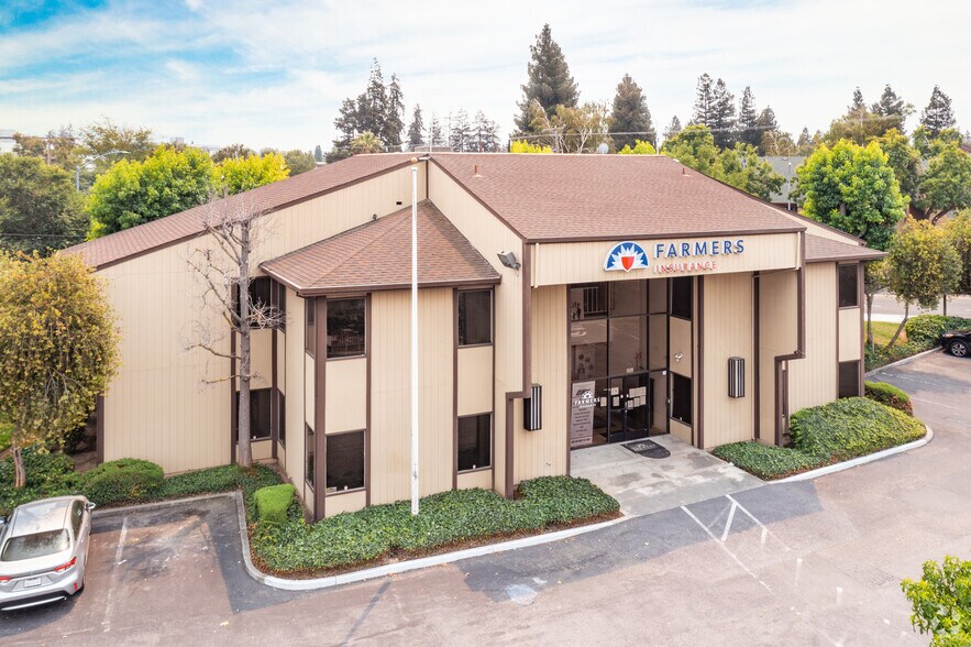 2695 Moorpark Ave, San Jose, CA for lease - Primary Photo - Image 1 of 7