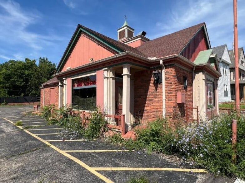 865 N Main St, Dayton, OH à vendre - Photo du bâtiment - Image 3 de 5
