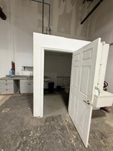 128 Elm Plz, Waterville, ME for lease Interior Photo- Image 2 of 5