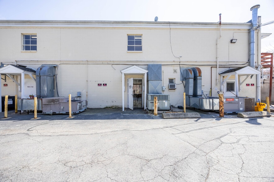 439 Littleton Rd, Westford, MA for lease - Building Photo - Image 2 of 17