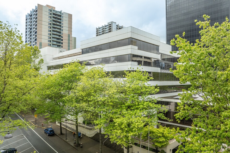 1621 SW 1st Ave, Portland, OR à vendre - Photo du bâtiment - Image 3 de 6