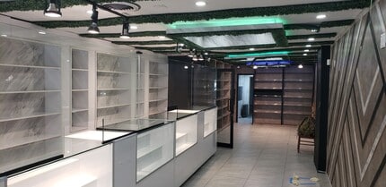 336-338 Eighth Ave, New York, NY à louer Photo intérieure- Image 2 de 2