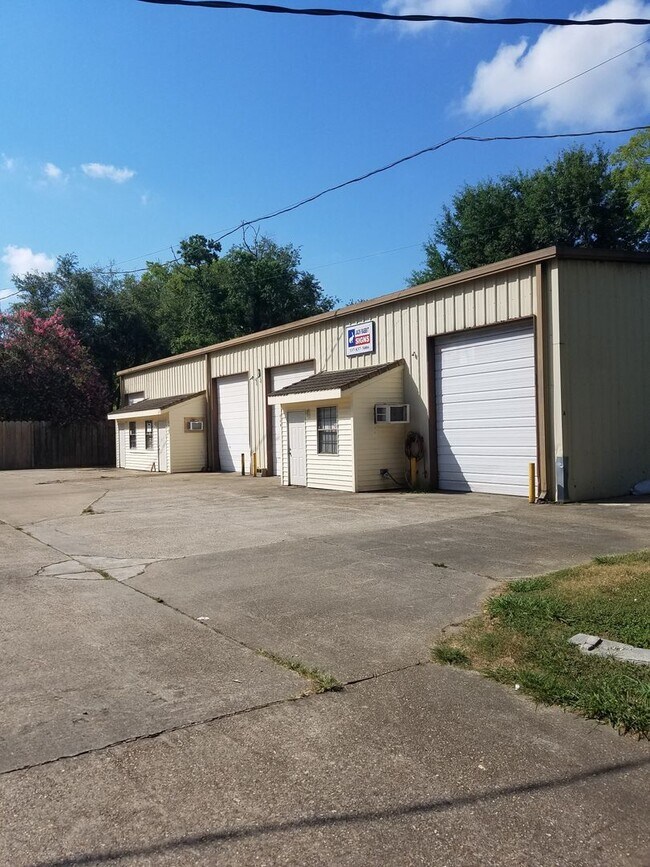 More details for 619 Bonin Rd, Lafayette, LA - Industrial for Lease