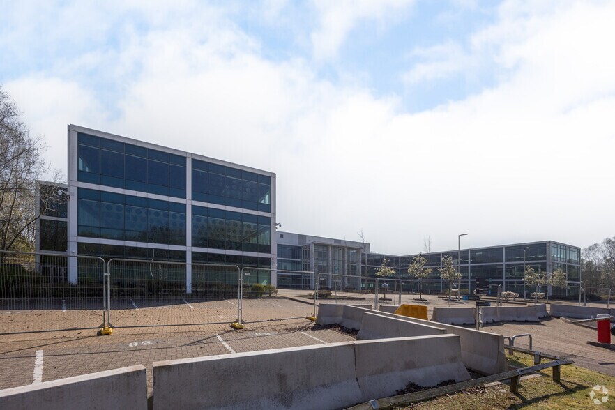 Gallows Hl, Warwick à vendre - Photo du bâtiment - Image 2 de 5