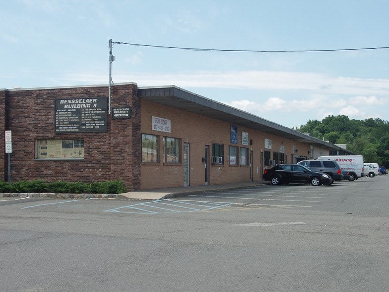 1275 Bloomfield Ave, Fairfield, NJ for lease - Building Photo - Image 2 of 34