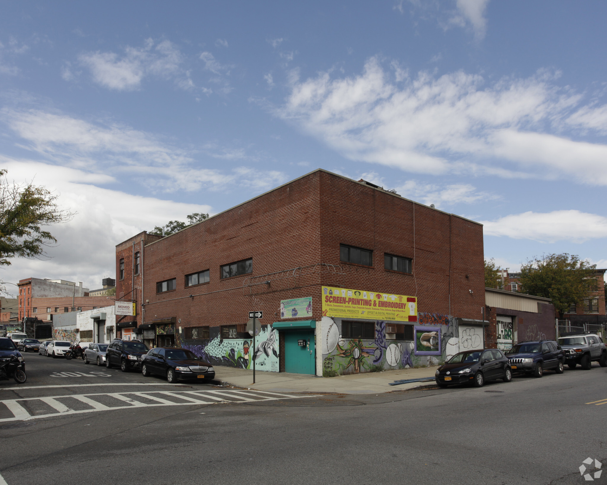 28-14 14th St, Astoria, NY à vendre Photo principale- Image 1 de 1