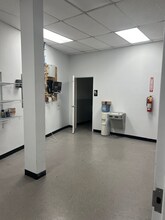 10-16 Franklin Blvd, Reisterstown, MD for lease Building Photo- Image 2 of 6