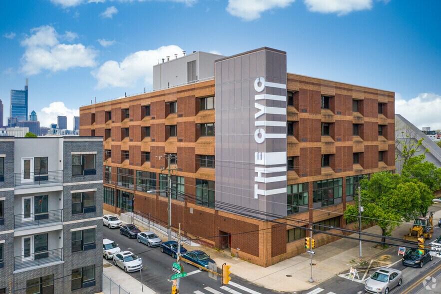 1600-1650 W Girard Ave, Philadelphia, PA for lease - Building Photo - Image 1 of 9