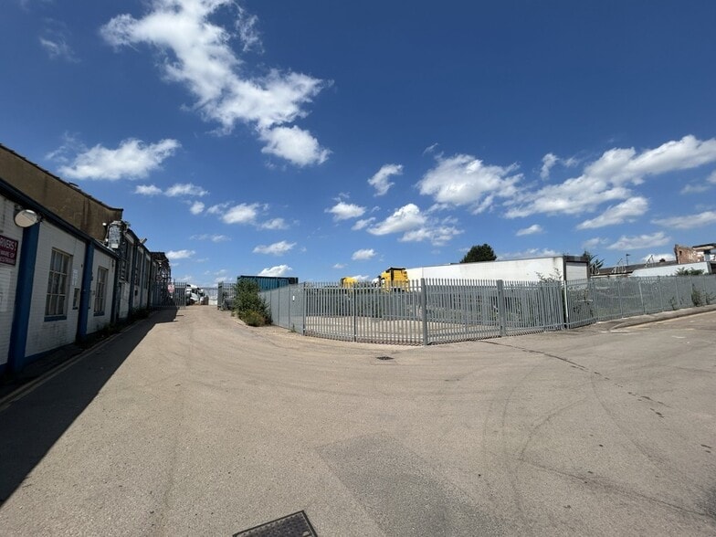 Leagrave Rd, Luton for lease - Other - Image 2 of 3