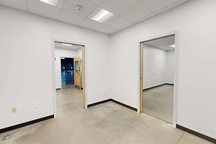 12400 Presidents Ct, Jacksonville, FL à louer - Numérisation 3D de Matterport - Image 3 de 24