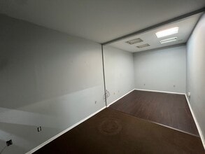 801-823 NW 57th St, Fort Lauderdale, FL for lease Building Photo- Image 2 of 4