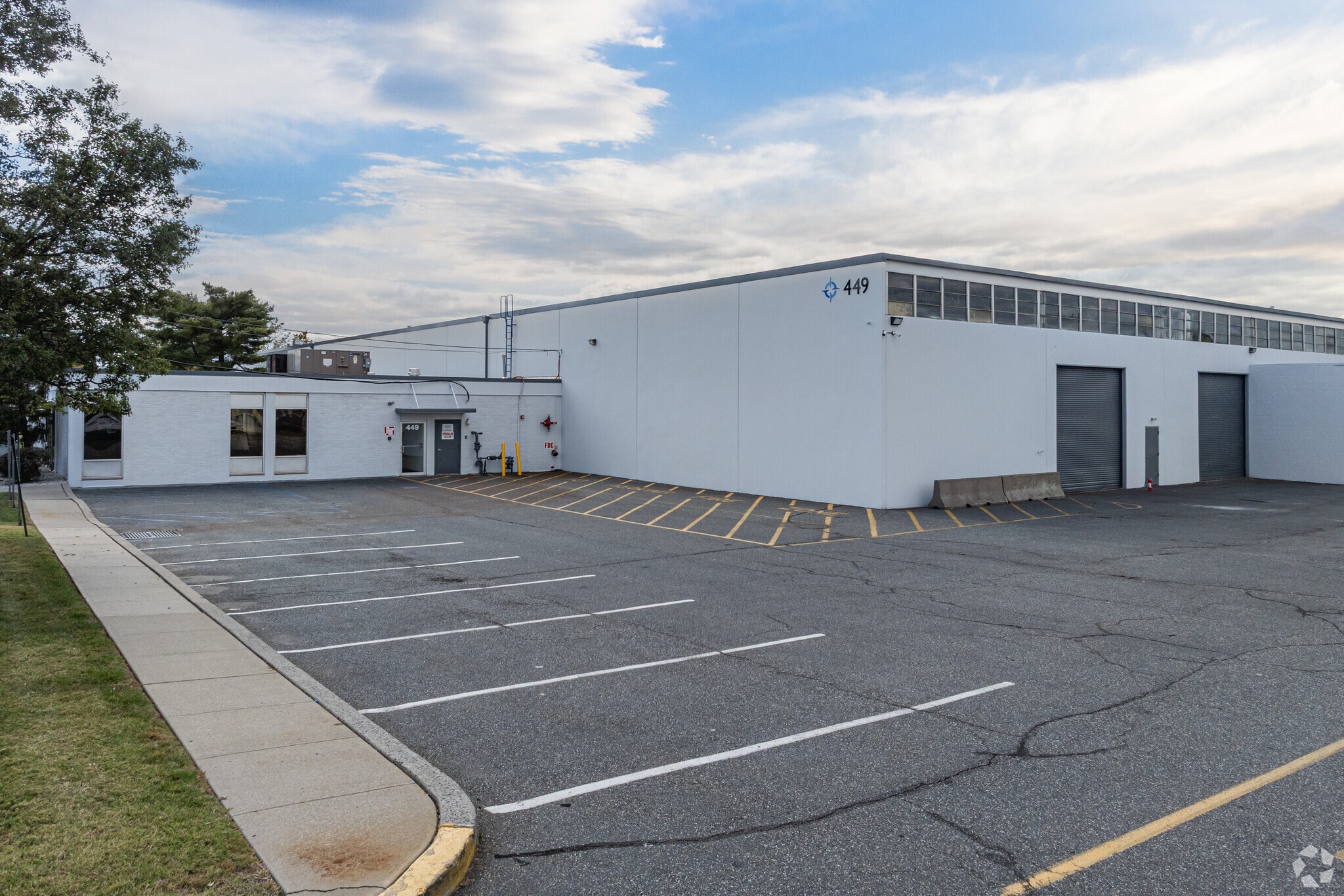 449 Blair Rd, Avenel, NJ for lease Building Photo- Image 1 of 10