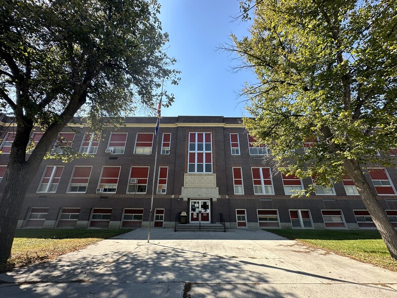 410 Colorado Ave, Laurel, MT for sale - Primary Photo - Image 1 of 16