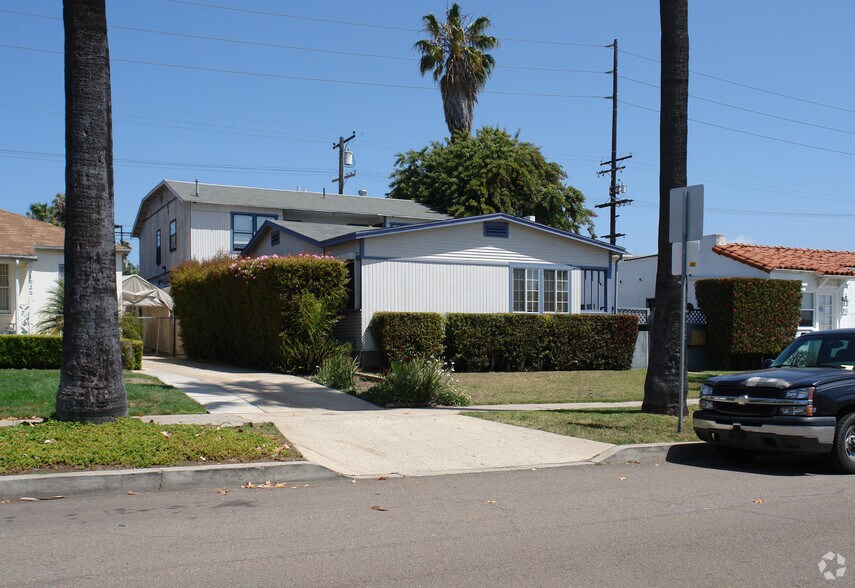 1930-1934 Hornblend St, San Diego, CA à vendre - Photo du bâtiment - Image 3 de 15