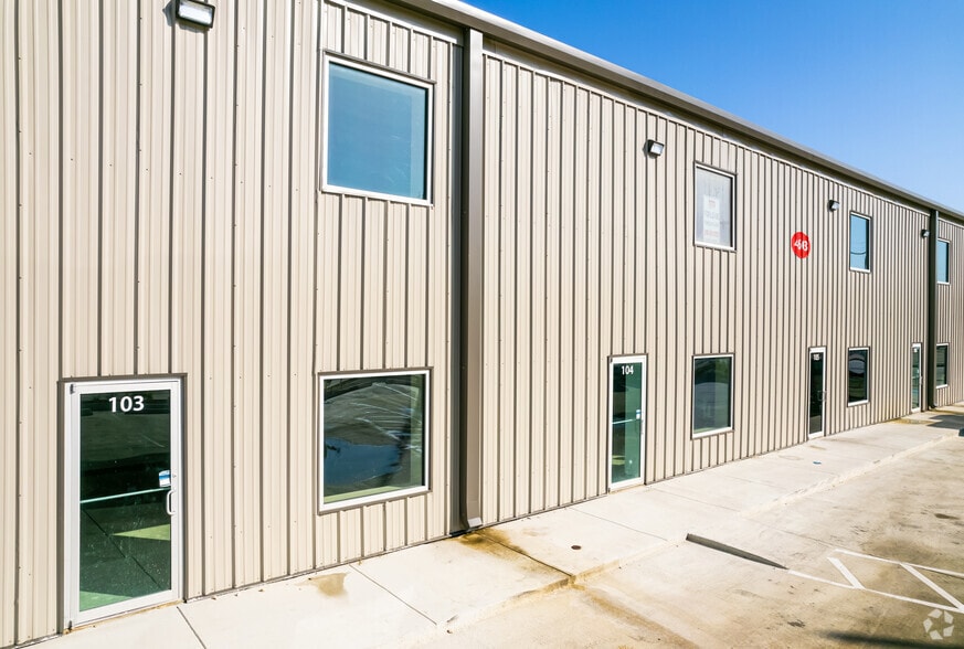 4603 N Stahl Park, San Antonio, TX à louer - Photo du bâtiment - Image 3 de 5