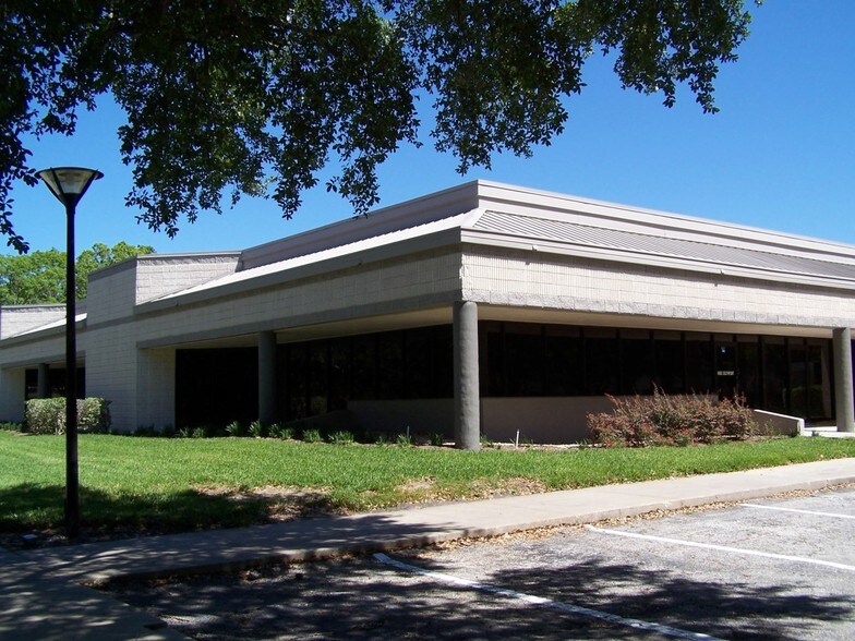 6680 Southpoint Pky, Jacksonville, FL for lease - Building Photo - Image 2 of 5