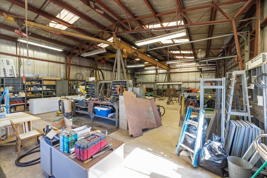 563 Deep Run Rd, Perkasie, PA à vendre - Photo du bâtiment - Image 2 de 48