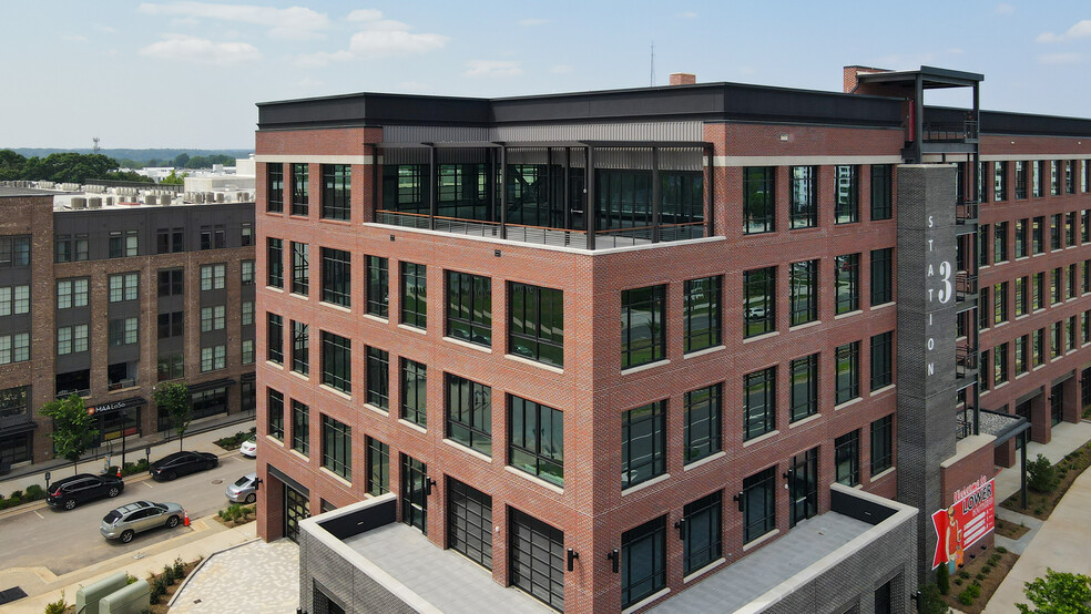 3700 South Blvd, Charlotte, NC à louer - Photo du bâtiment - Image 2 de 3